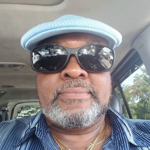 Meet your Posher, Gerald